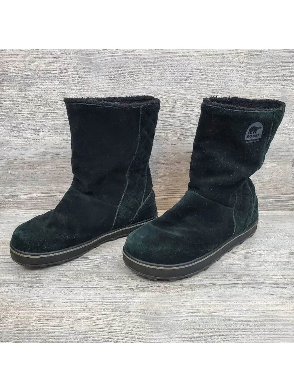 Sorel women's Glacy NL waterproof mukluk style boots